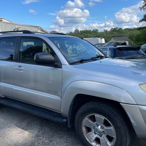 2005 Toyota 4RUNNER SR5 thumbnail 13