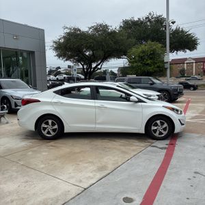 2014 Hyundai ELANTRA SE 照片 10