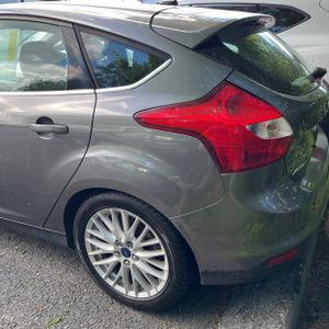 FORD FOCUS TITANIUM - 6