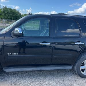 CHEVROLET TAHOE LT - 4