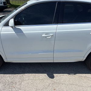 AUDI Q3 2.0T PREMIUM - 4