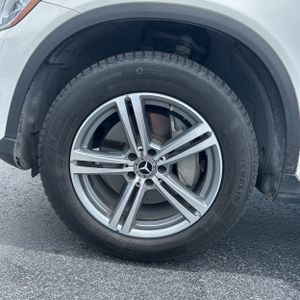 2022 Mercedes-BENZ GLC thumbnail 17