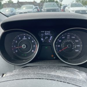 2012 Hyundai ELANTRA GLS — миниатюра 37