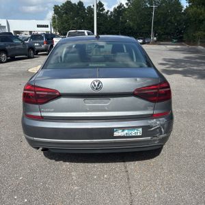 صورة 7 لـ 2019 Volkswagen PASSAT WOLFSBURG