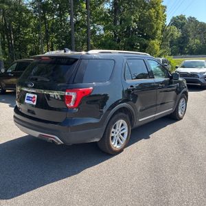 FORD EXPLORER XLT - 8
