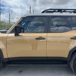 TOYOTA LAND CRUISER - 4