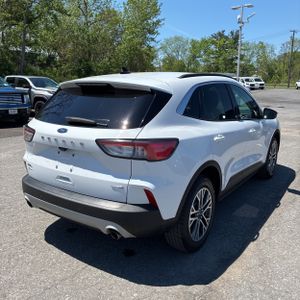 FORD ESCAPE SEL - 8