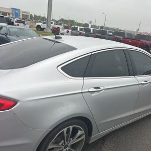 FORD FUSION TITANIUM - 9