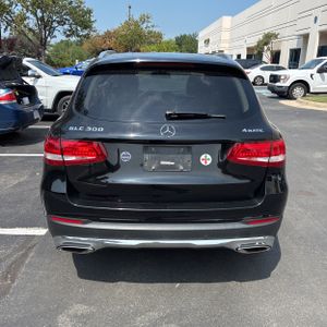 2016 Mercedes-BENZ GLC photo 7