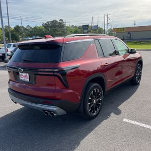 CHEVROLET TRAVERSE LT - 8