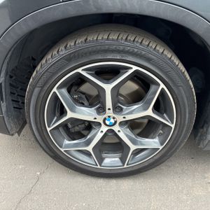 2017 BMW X1 XDRIVE28I — фото 16