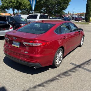 FORD FUSION SE - 8