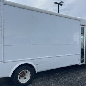 FORD COMMERCIAL VANS - 9