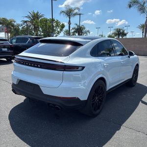 PORSCHE CAYENNE COUPE - 8