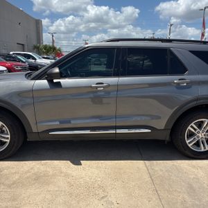 2022 FORD EXPLORER XLT — фото 4