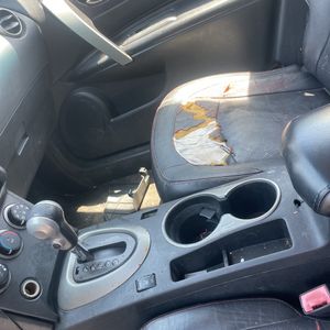 2010 Nissan ROGUE SL 照片 48