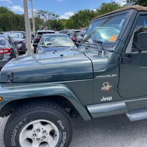 JEEP WRANGLER SAHARA - 2