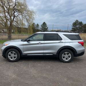 FORD EXPLORER XLT - 3