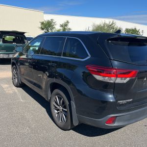 2018 Toyota HIGHLANDER XLE — фото 5
