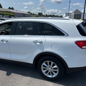 2018 KIA SORENTO LX — фото 6