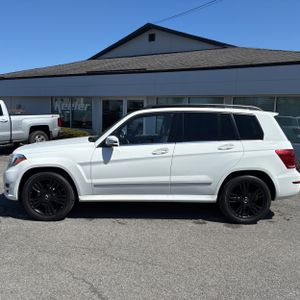 MERCEDES-BENZ GLK - 3