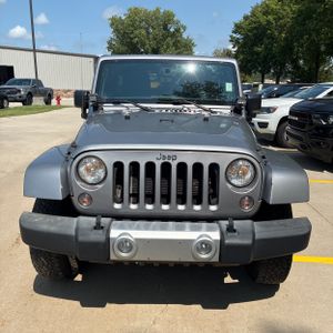 صورة 12 لـ 2015 JEEP WRANGLER UNLIMITED SAHARA