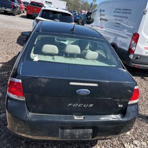 FORD FOCUS SE - 6