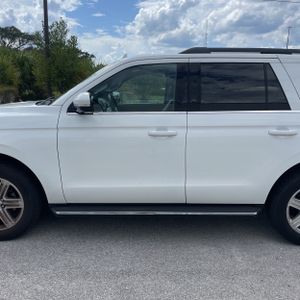 صورة 4 لـ 2020 FORD EXPEDITION XLT