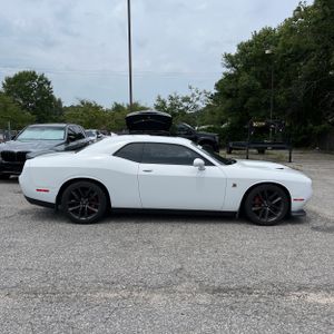 صورة 10 لـ 2019 Dodge CHALLENGER R/T SCAT PACK