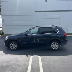 صورة 3 لـ 2015 BMW X5 XDRIVE35I