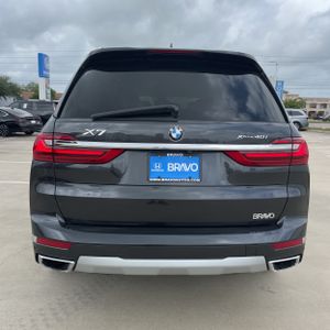 BMW X7 XDRIVE40I - 7