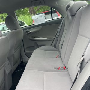 2010 Toyota COROLLA LE — миниатюра 31