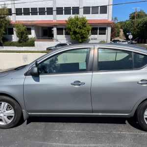 2012 Nissan VERSA 1.6 SV 照片 4