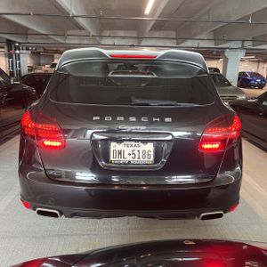 PORSCHE CAYENNE PLATINUM EDITION - 3