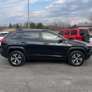 JEEP CHEROKEE TRAILHAWK - 10