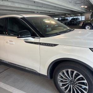 2023 Lincoln AVIATOR RESERVE 缩略图 13