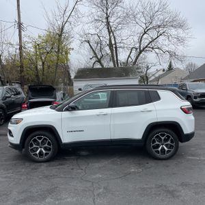 JEEP COMPASS LIMITED 4X4 - 3