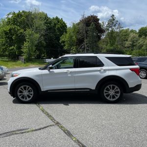 FORD EXPLORER XLT - 3