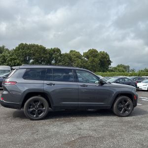 2023 JEEP GRAND CHEROKEE L ALTITUDE — фото 10