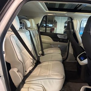 2023 Lincoln NAVIGATOR L BLACK LABEL thumbnail 35