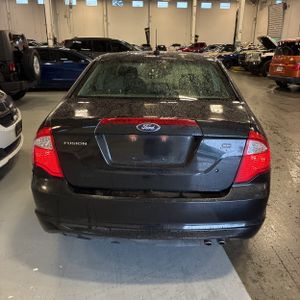 FORD FUSION SE - 7