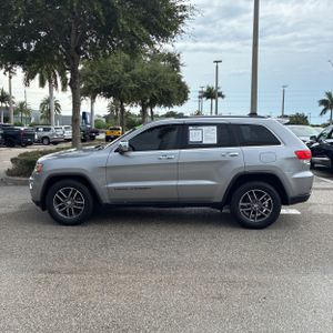 2017 JEEP GRAND CHEROKEE LIMITED — фото 3