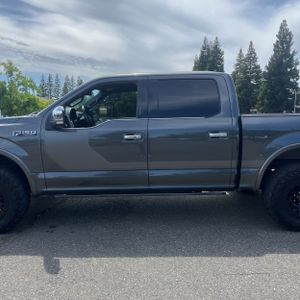 FORD F-150 PLATINUM - 4