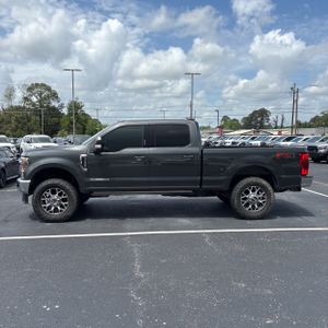 FORD F-250 SUPER DUTY LARIAT - 3