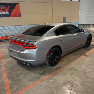 DODGE CHARGER SXT - 8