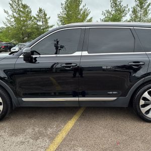 KIA TELLURIDE - 4