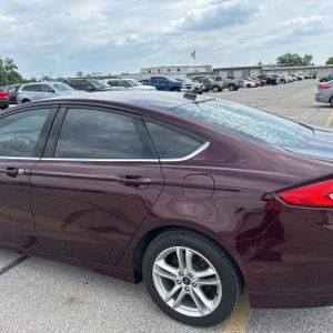 FORD FUSION SE - 6