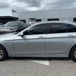 BMW 5 SERIES 528I - 4