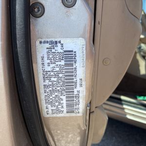 2001 Toyota AVALON XLS thumbnail 46