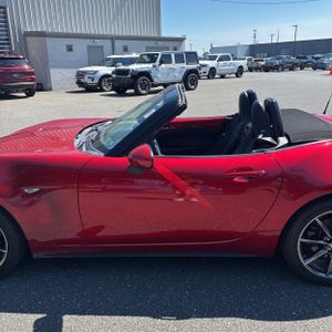 2016 Mazda MX-5 MIATA GRAND TOURING photo 4